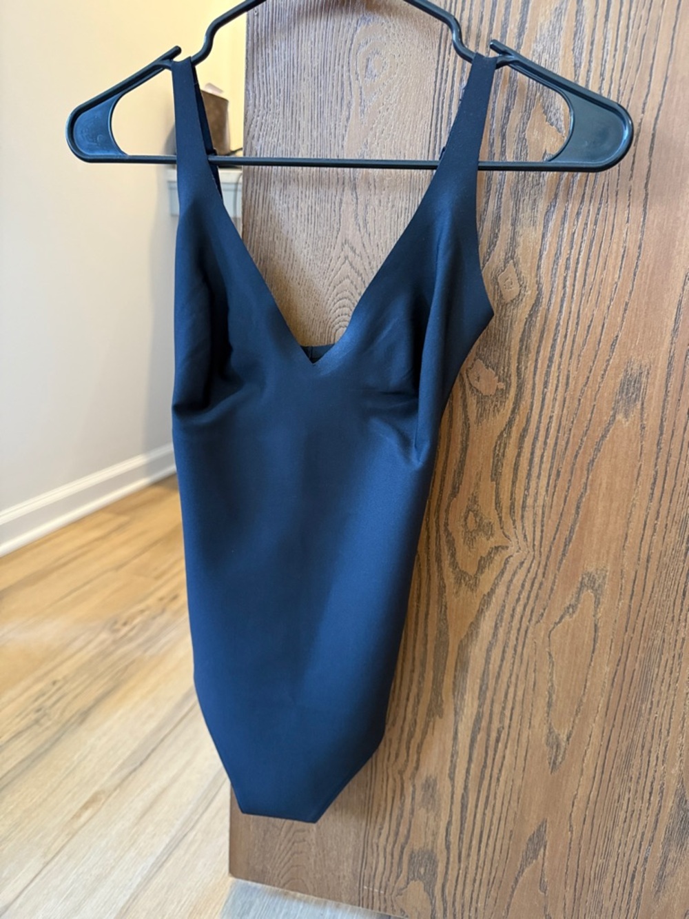 Skims unlined plunge thong bodysuit